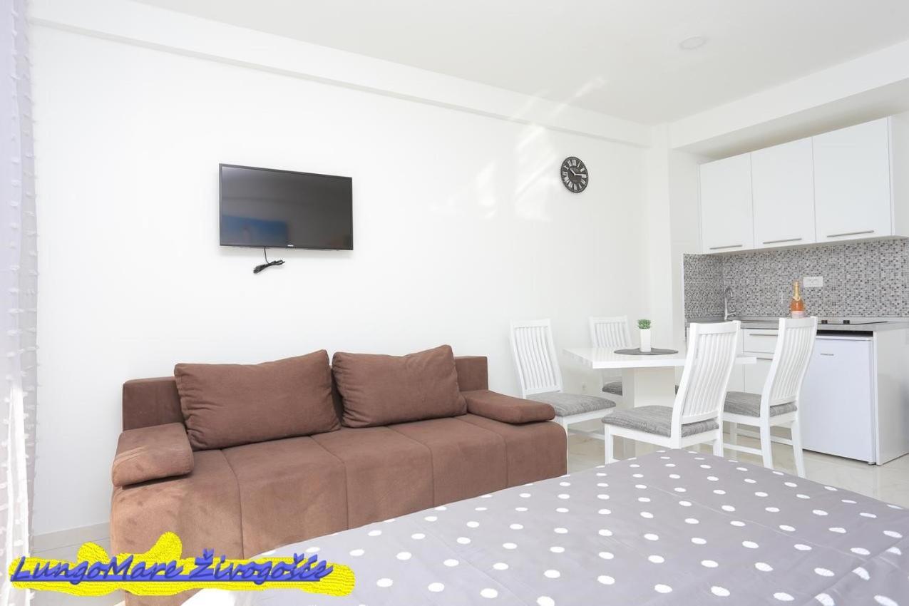 Apartmants Villa Lungo Mare Zivogosce Luaran gambar