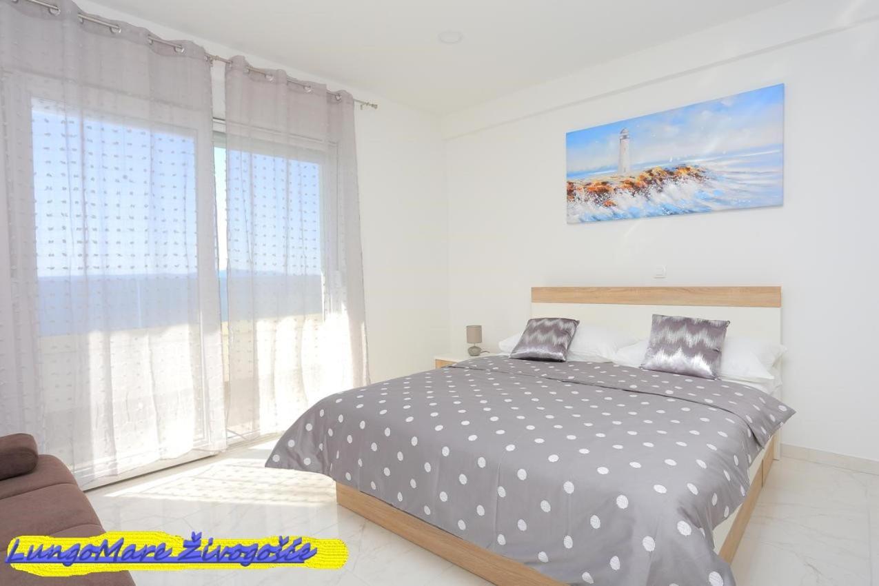Apartmants Villa Lungo Mare Zivogosce Luaran gambar